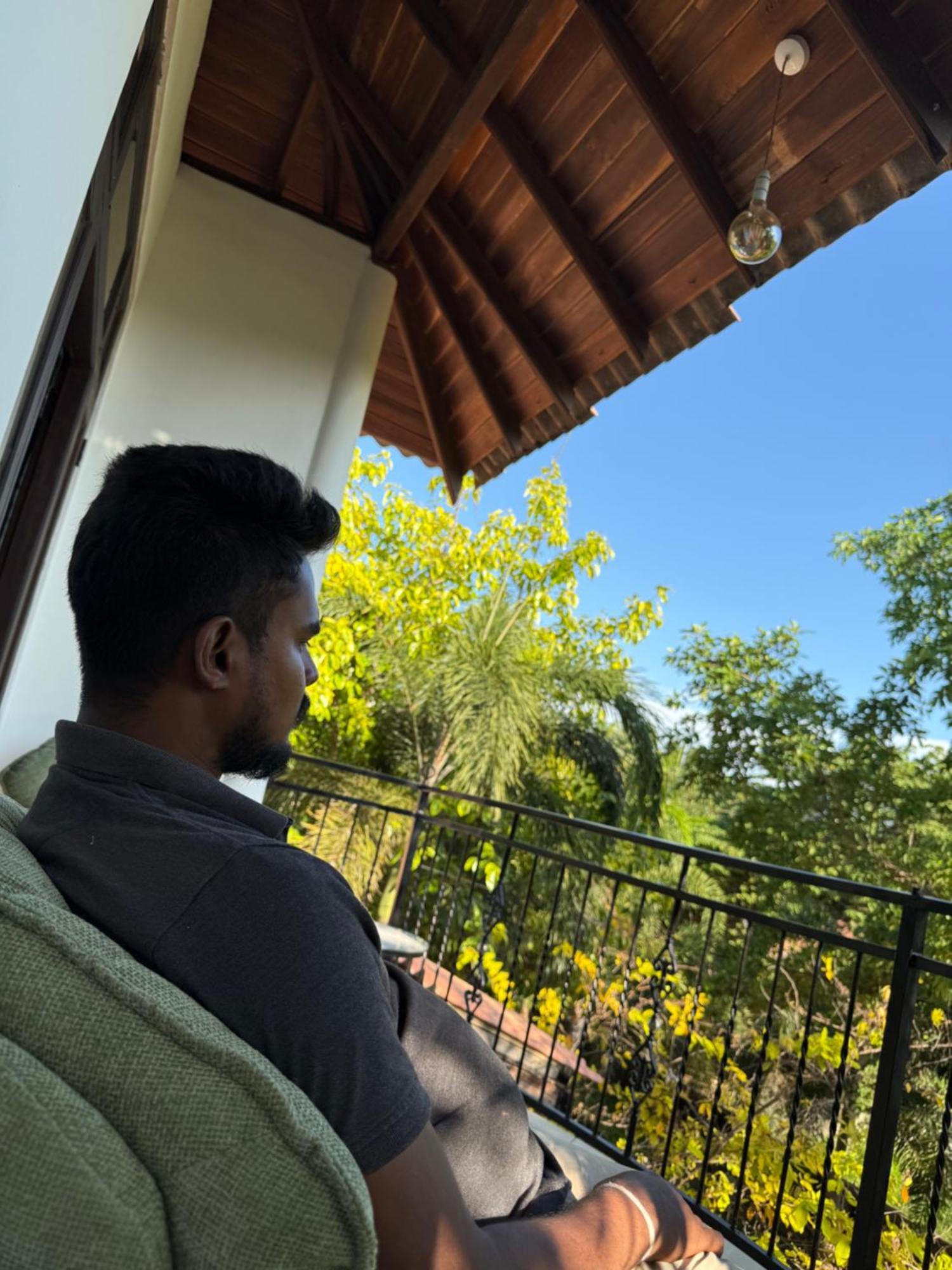 Gold Crown Residence Dambulla Bagian luar foto