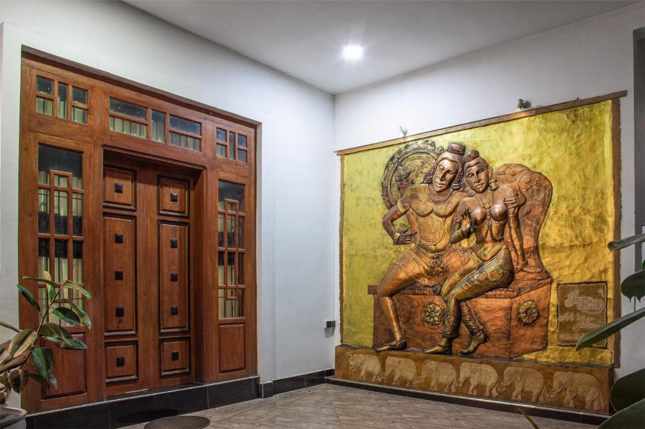 Gold Crown Residence Dambulla Bagian luar foto