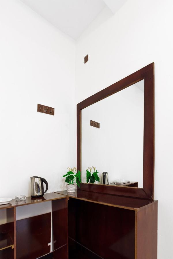 Gold Crown Residence Dambulla Bagian luar foto